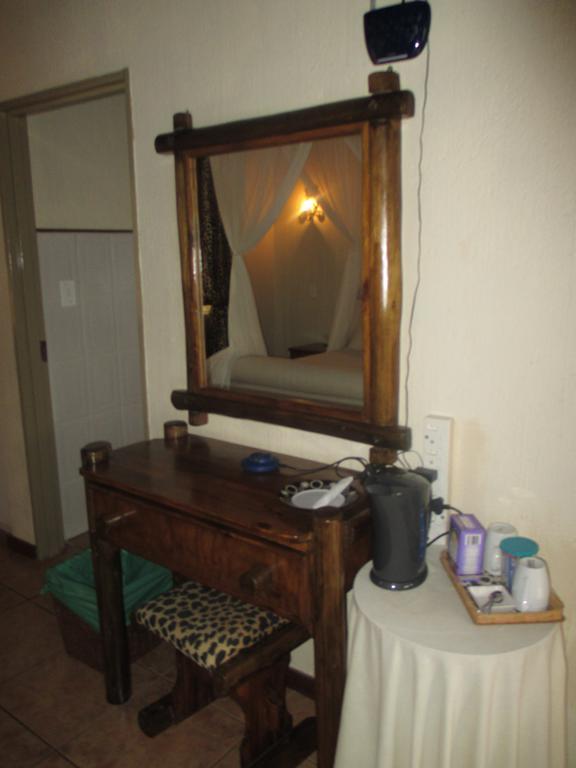 Royal Kruger Lodge Marloth Park Eksteriør billede